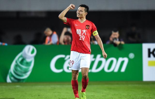 关于亚冠赛程吃紧，深圳男篮赛前造点机会，态度坚定，轮换策略成焦点的信息